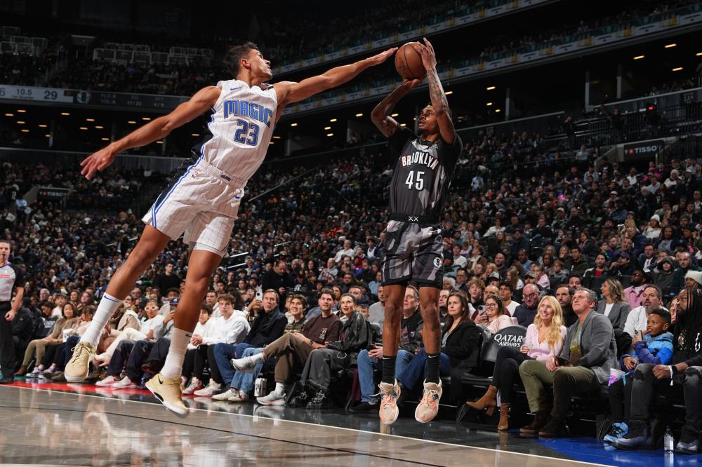 足球比赛中 足球比赛中