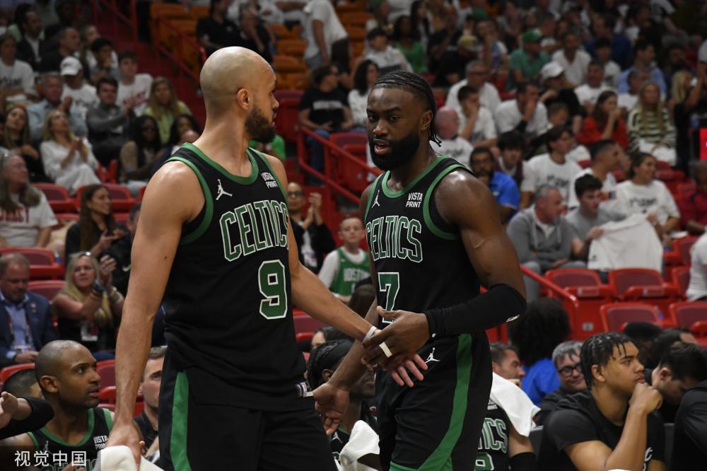 维克托则在 维克托则在